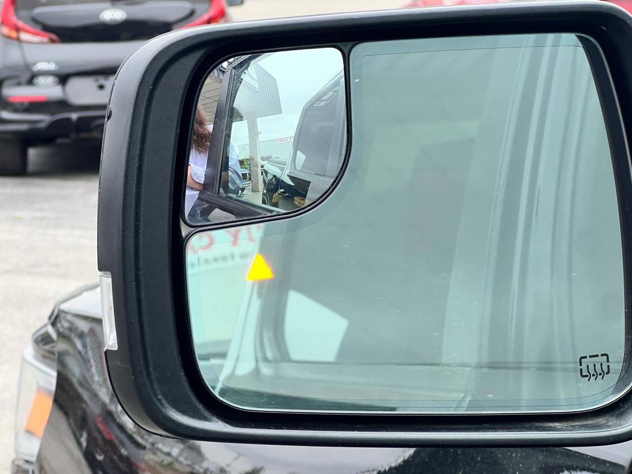 RAM 1500 Limited 4x2 Crew Cab 5'7" Box 2020