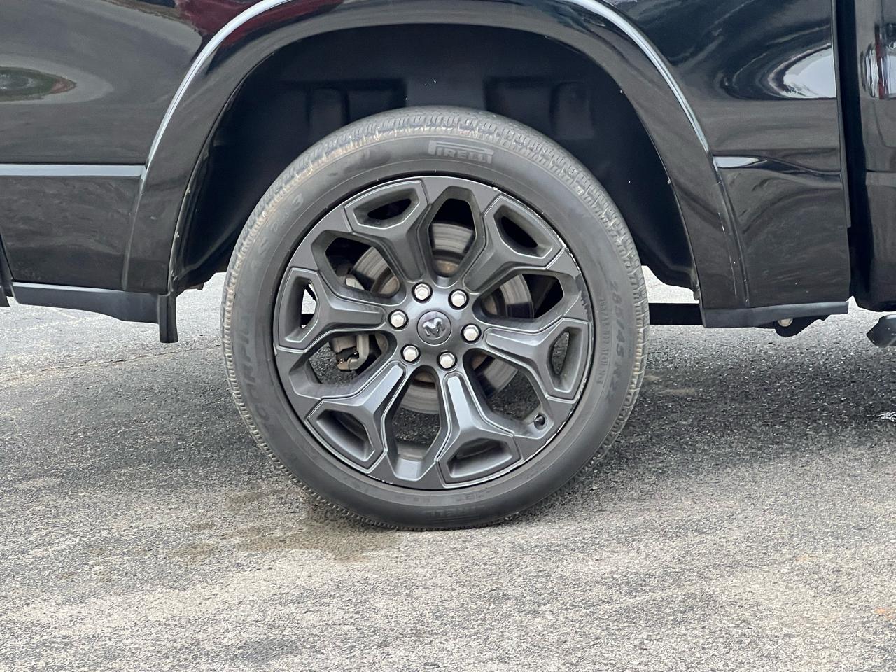 RAM 1500 Limited 4x2 Crew Cab 5'7" Box 2020