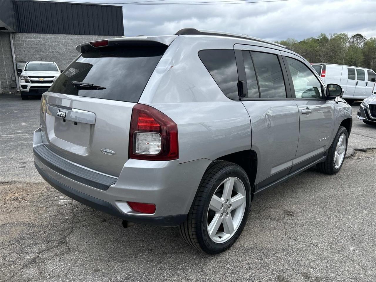 Jeep Compass Latitude 4x4 *Ltd Avail* 2017