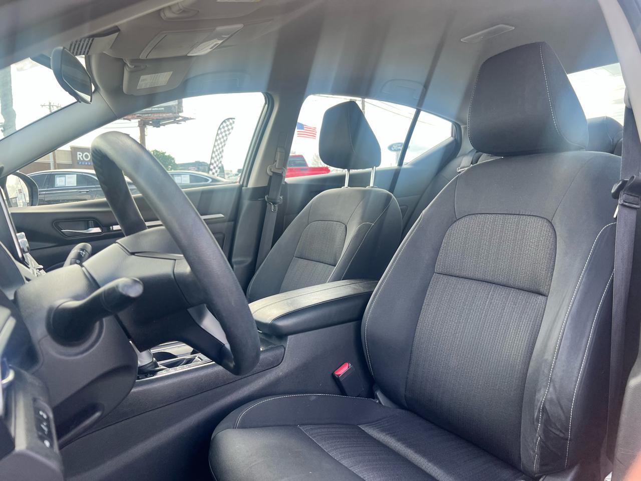 Nissan Altima 2.5 SV Sedan 2022