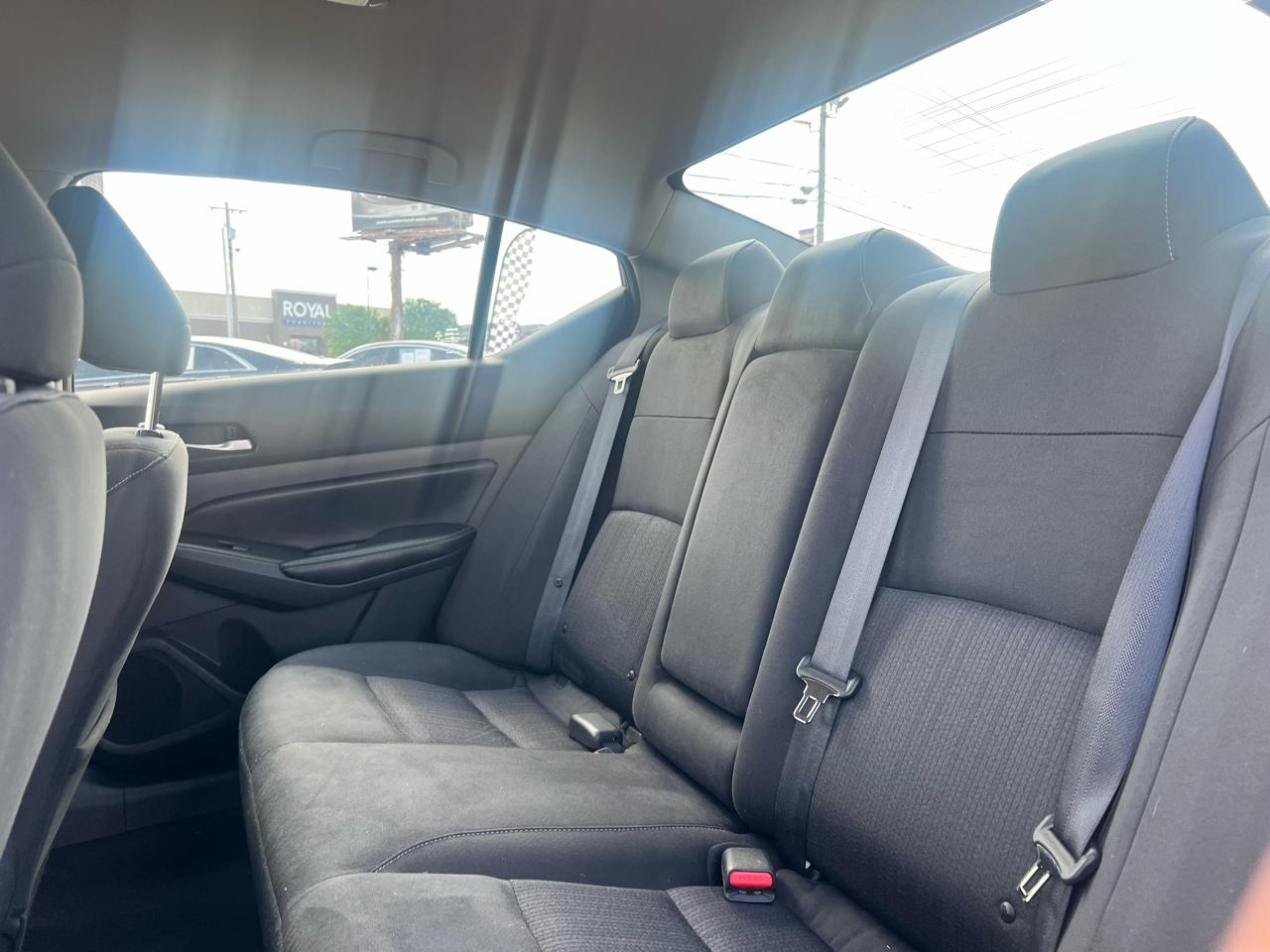 Nissan Altima 2.5 SV Sedan 2022