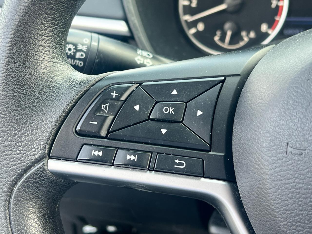 Nissan Altima 2.5 SV Sedan 2022