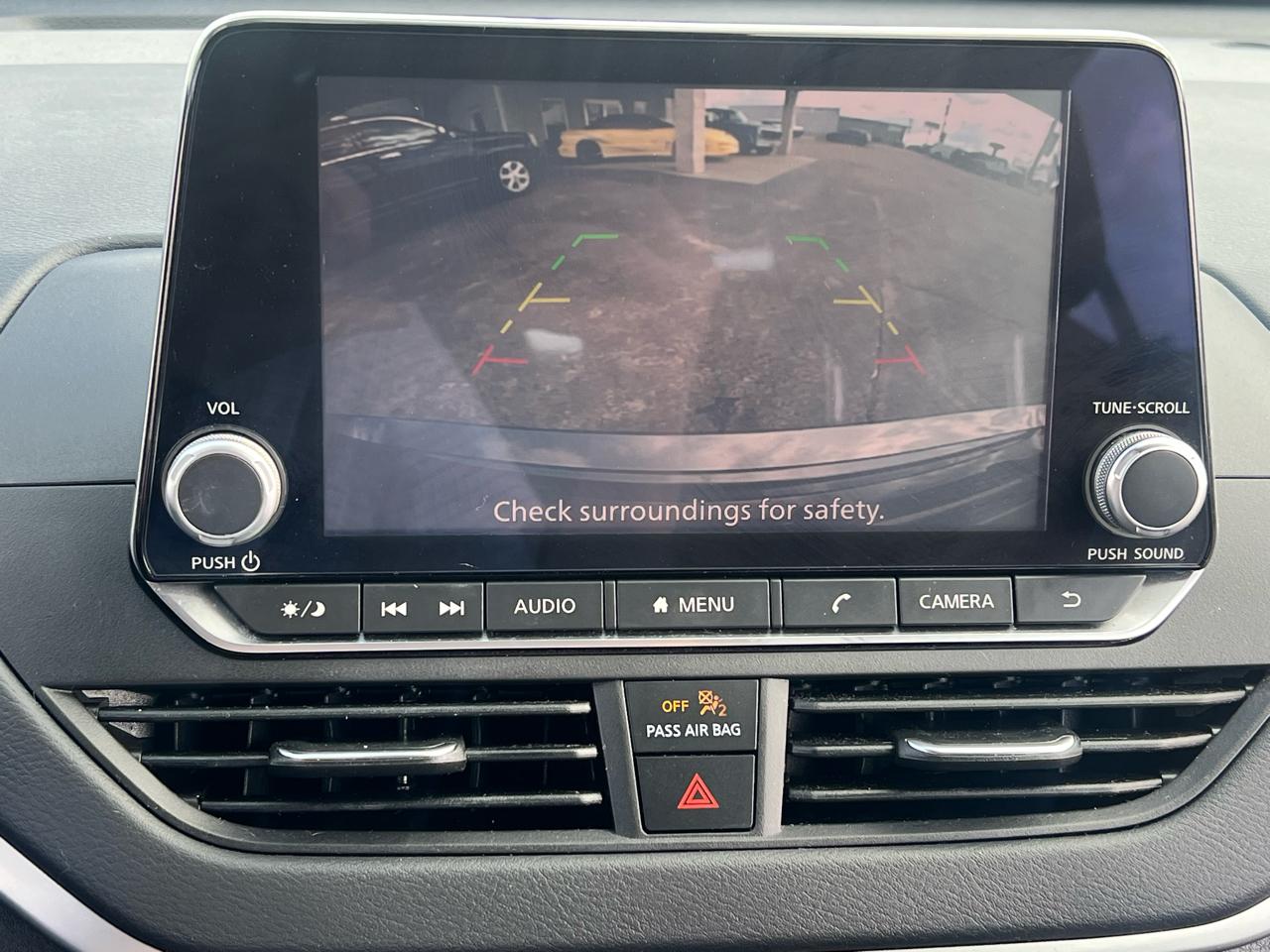 Nissan Altima 2.5 SV Sedan 2022