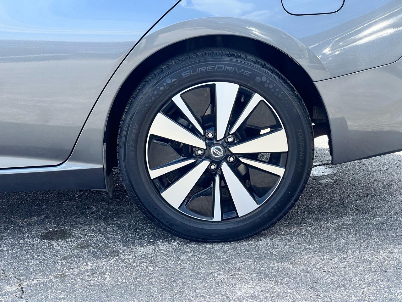 Nissan Altima 2.5 SV Sedan 2022