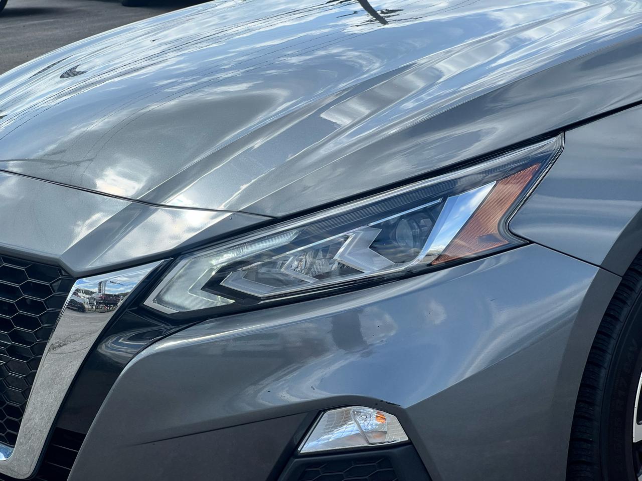 Nissan Altima 2.5 SV Sedan 2022