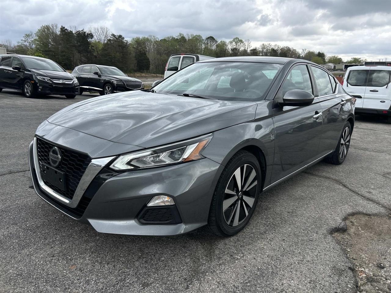 Nissan Altima 2.5 SV Sedan 2022