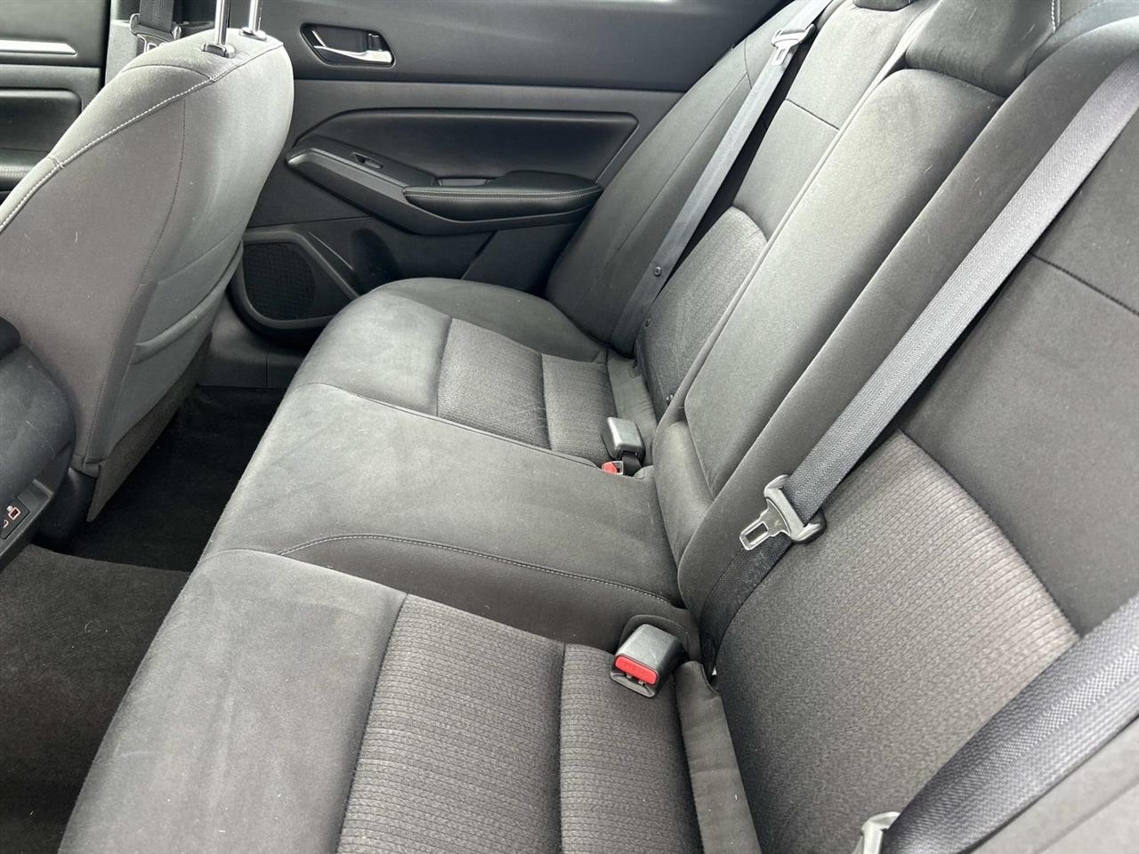 Nissan Altima 2.5 SV Sedan 2022