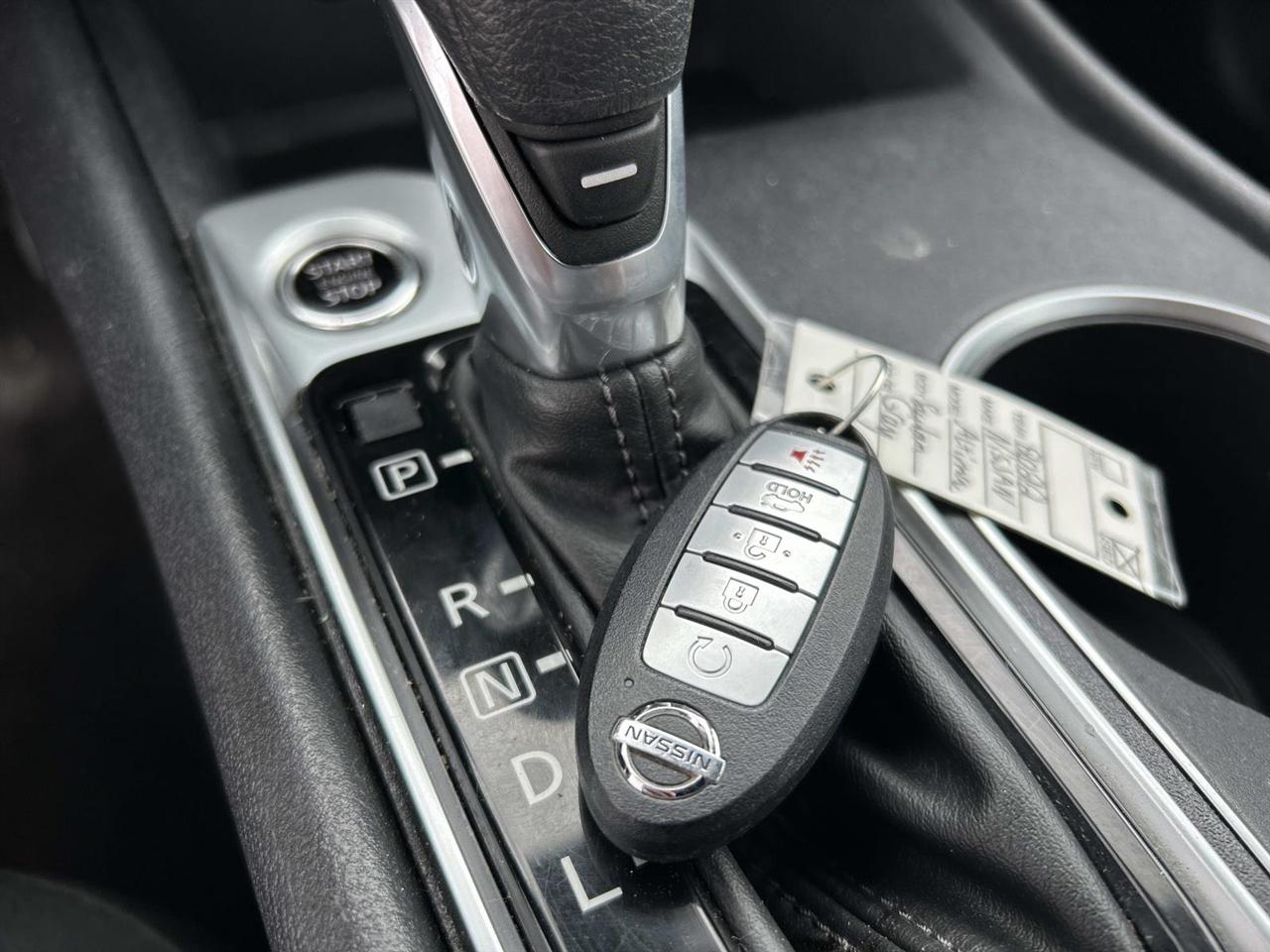 Nissan Altima 2.5 SV Sedan 2022