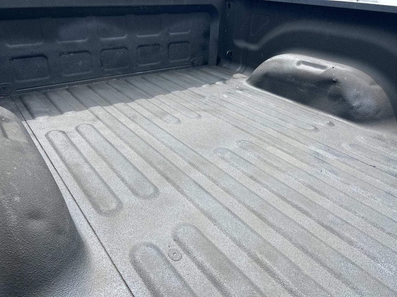 RAM 1500 Classic Tradesman 4x4 Quad Cab 6'4" Box 2020
