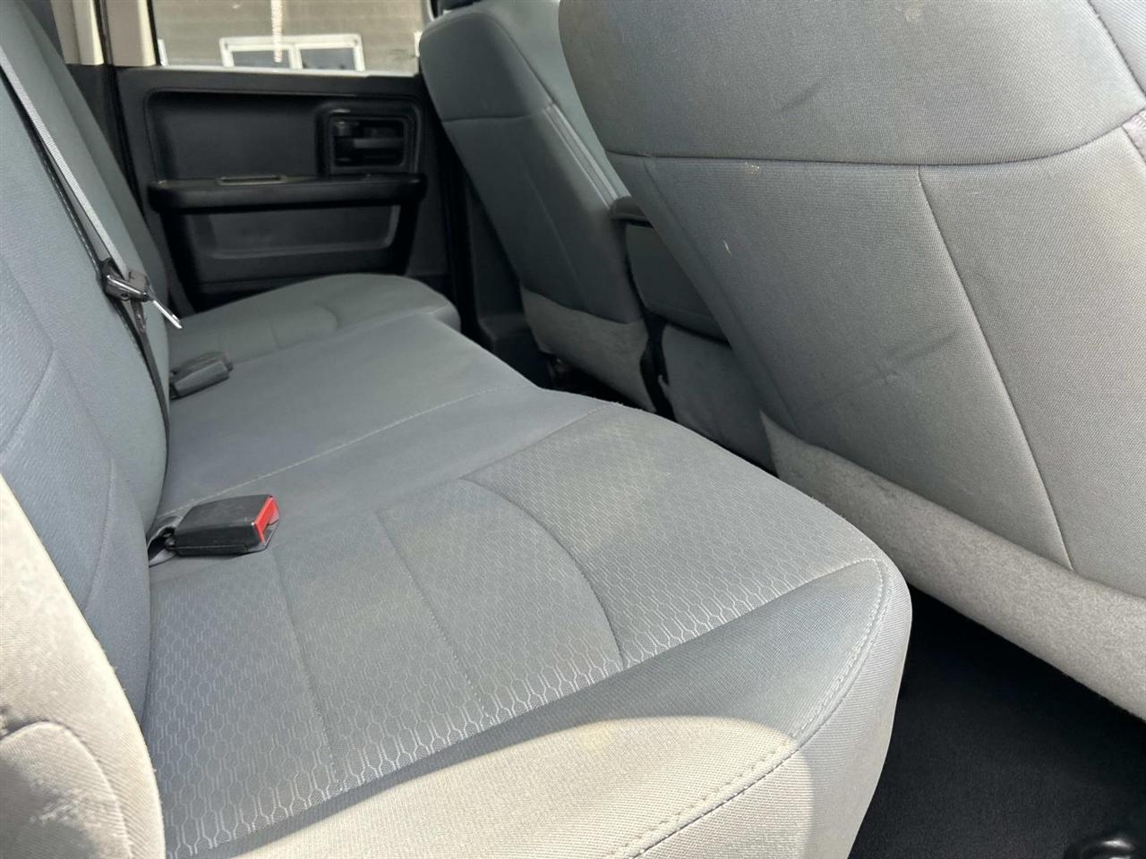 RAM 1500 Classic Tradesman 4x4 Quad Cab 6'4" Box 2020