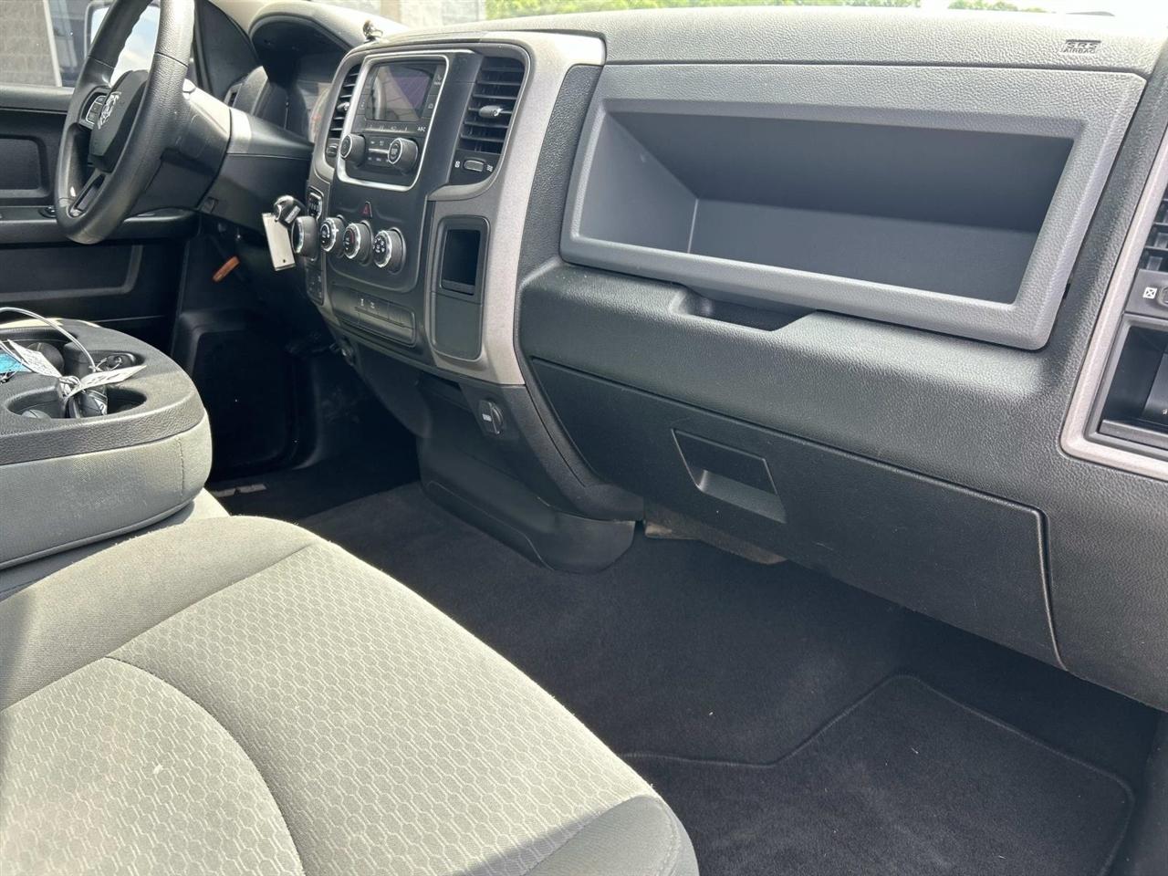 RAM 1500 Classic Tradesman 4x4 Quad Cab 6'4" Box 2020