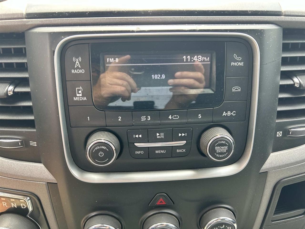 RAM 1500 Classic Tradesman 4x4 Quad Cab 6'4" Box 2020