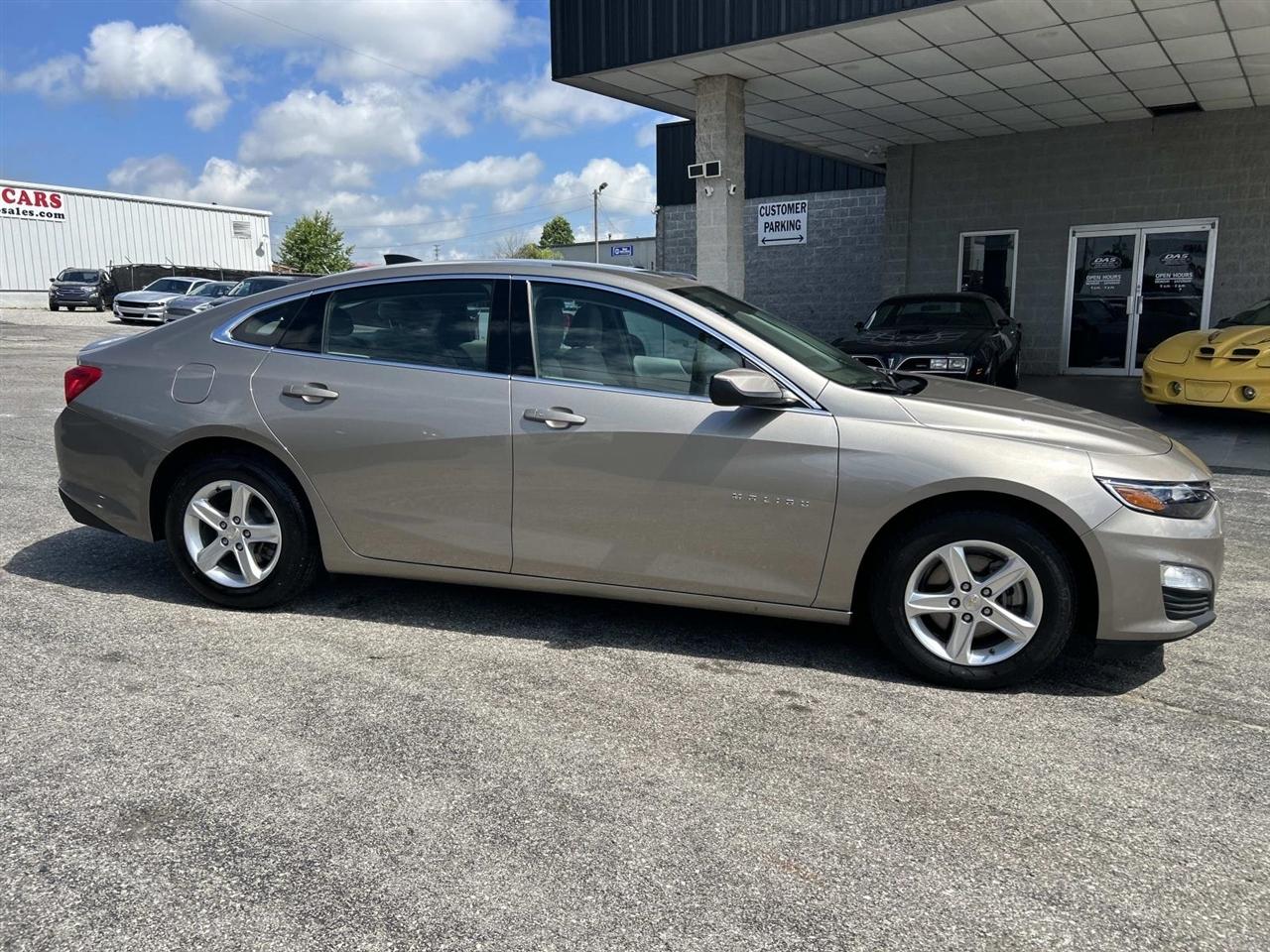 Chevrolet Malibu 4dr Sdn LS w/1FL 2022
