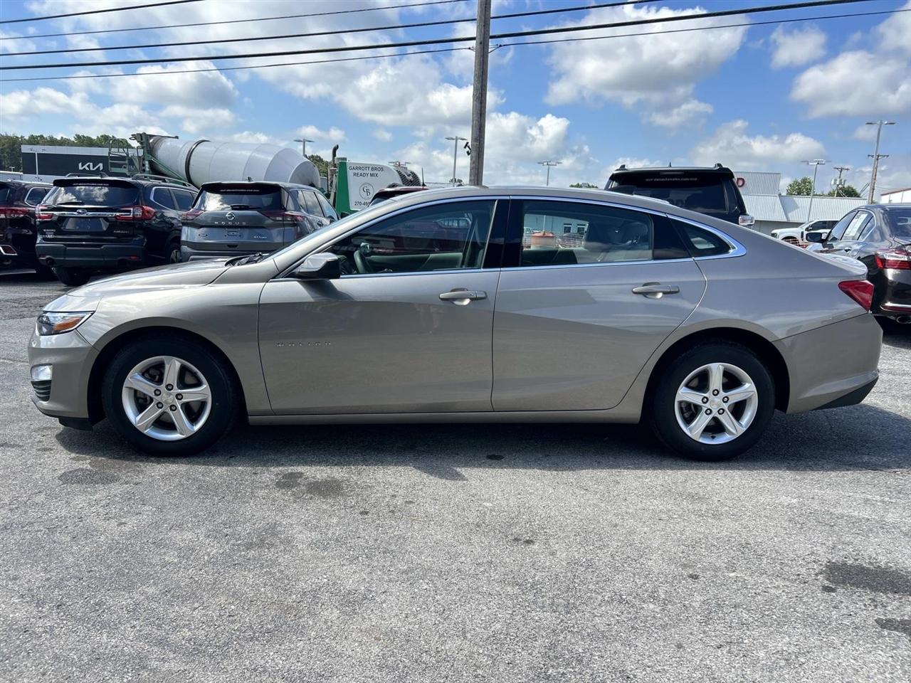 Chevrolet Malibu 4dr Sdn LS w/1FL 2022