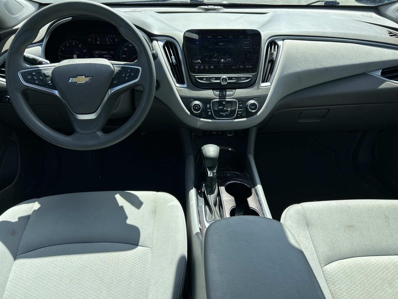 Chevrolet Malibu 4dr Sdn LS w/1FL 2022