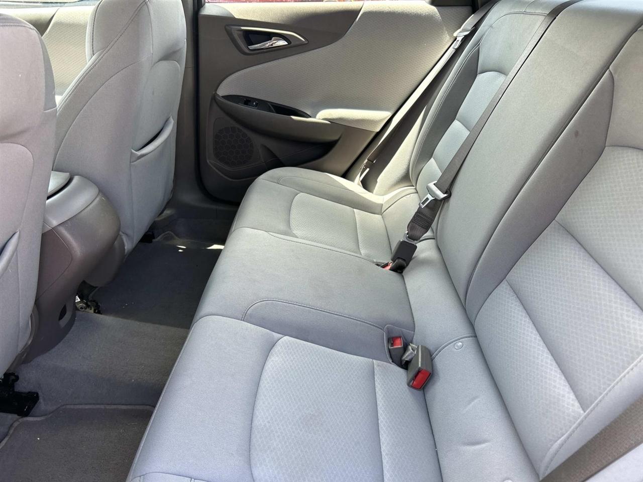 Chevrolet Malibu 4dr Sdn LS w/1FL 2022