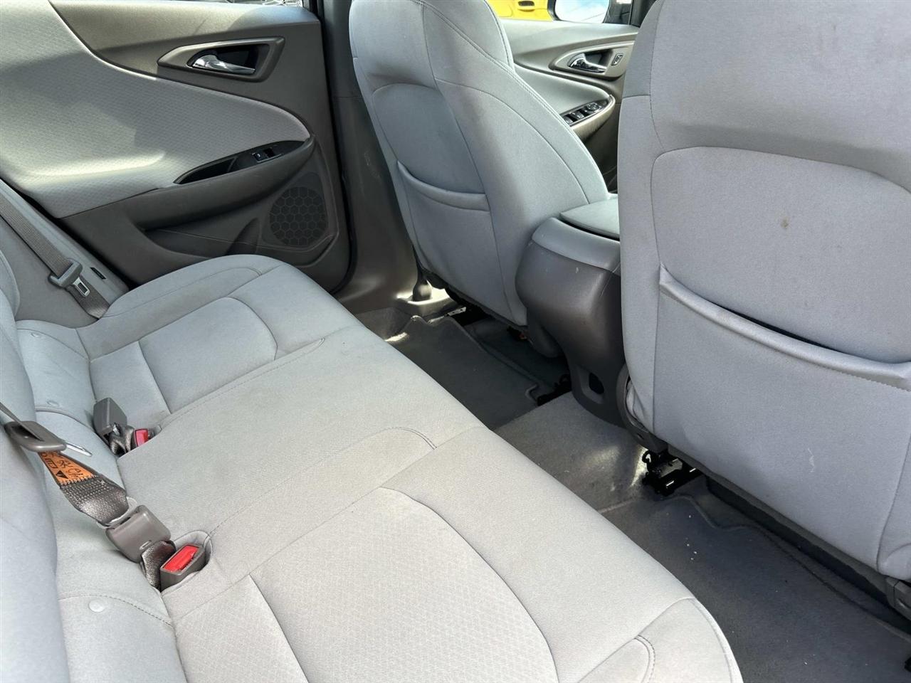 Chevrolet Malibu 4dr Sdn LS w/1FL 2022