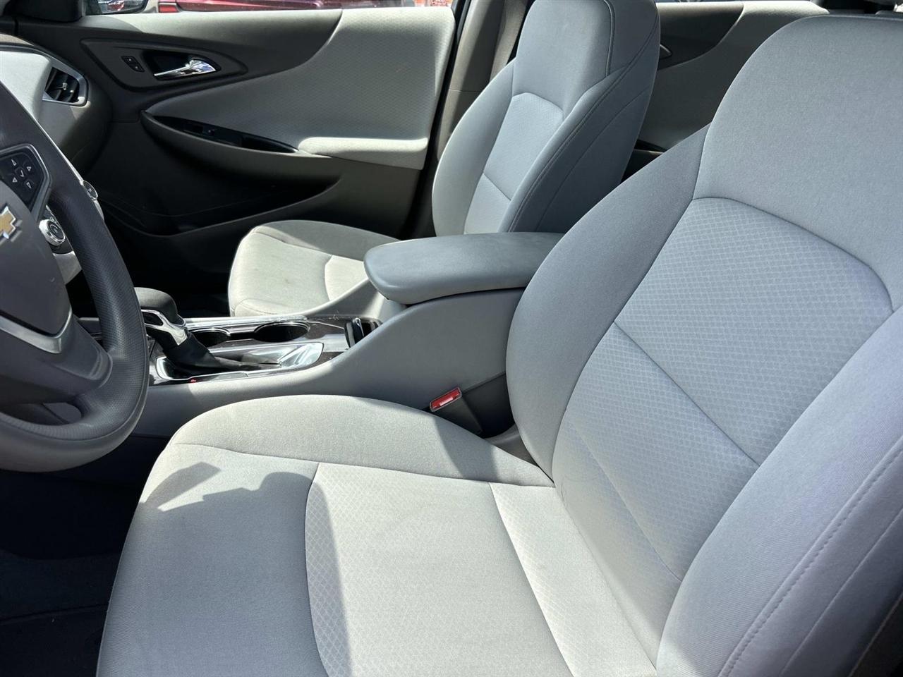 Chevrolet Malibu 4dr Sdn LS w/1FL 2022
