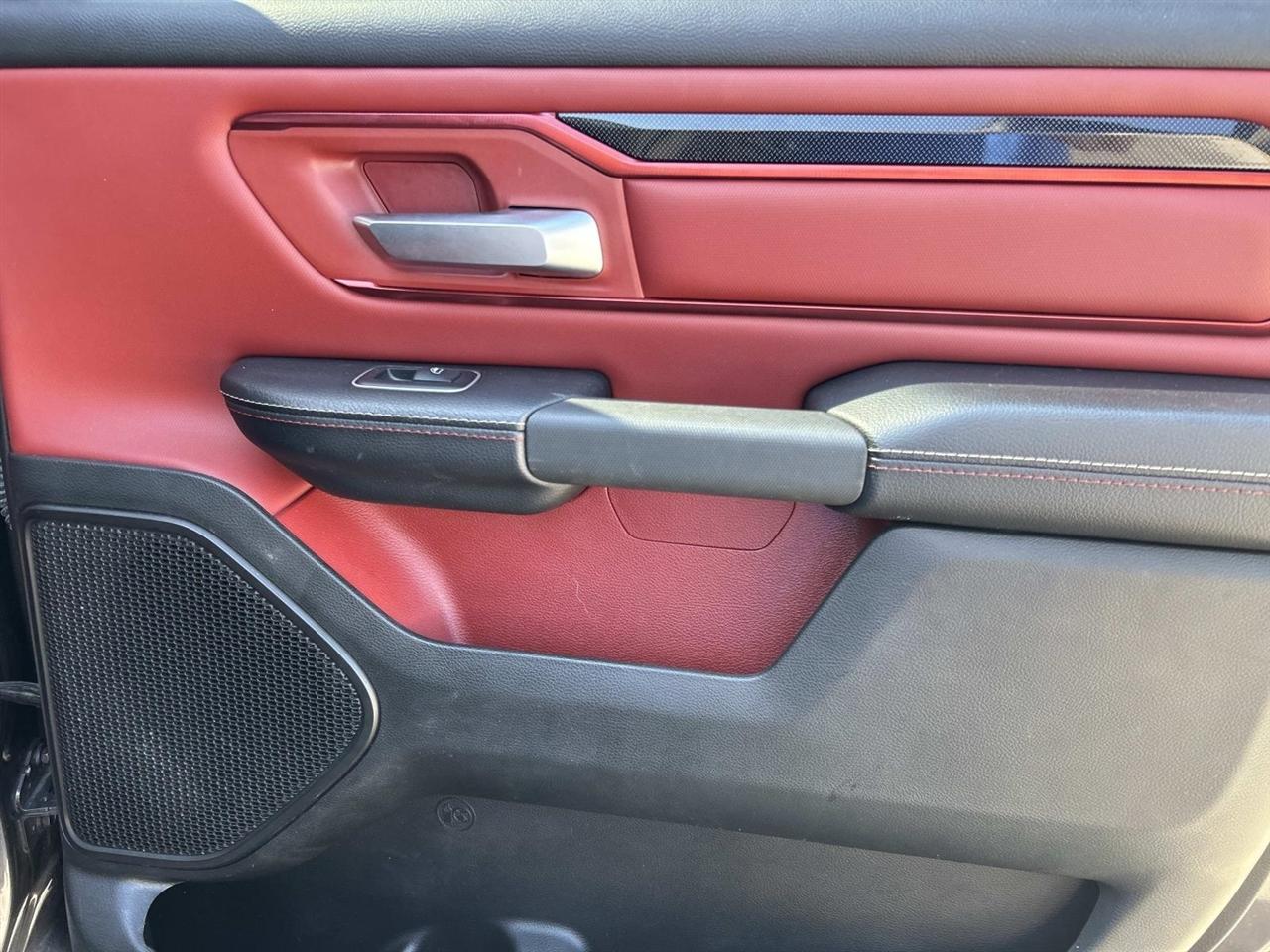 RAM 1500 Rebel 4x4 Crew Cab 5'7" Box 2022
