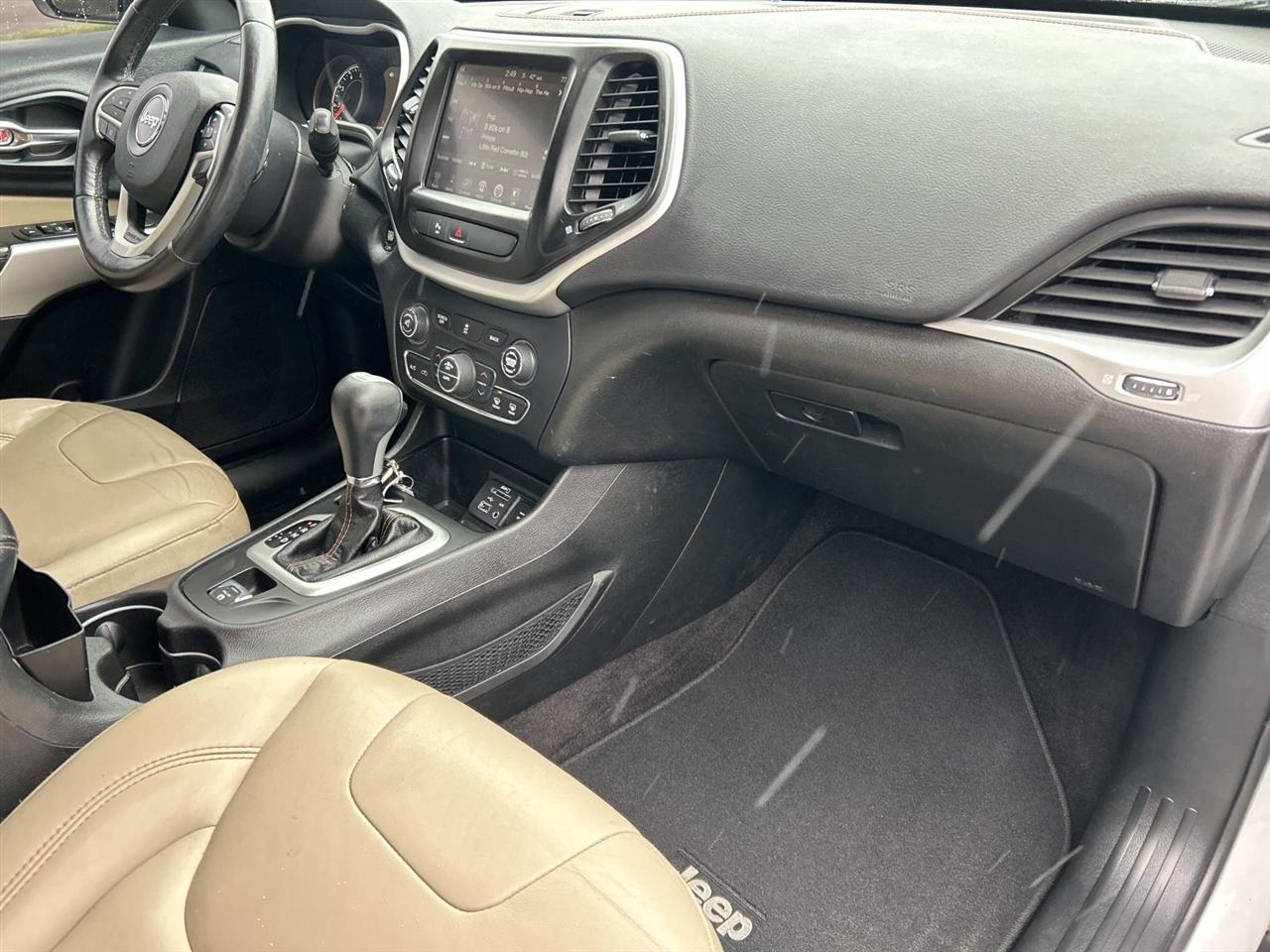 Jeep Cherokee Limited FWD 2018