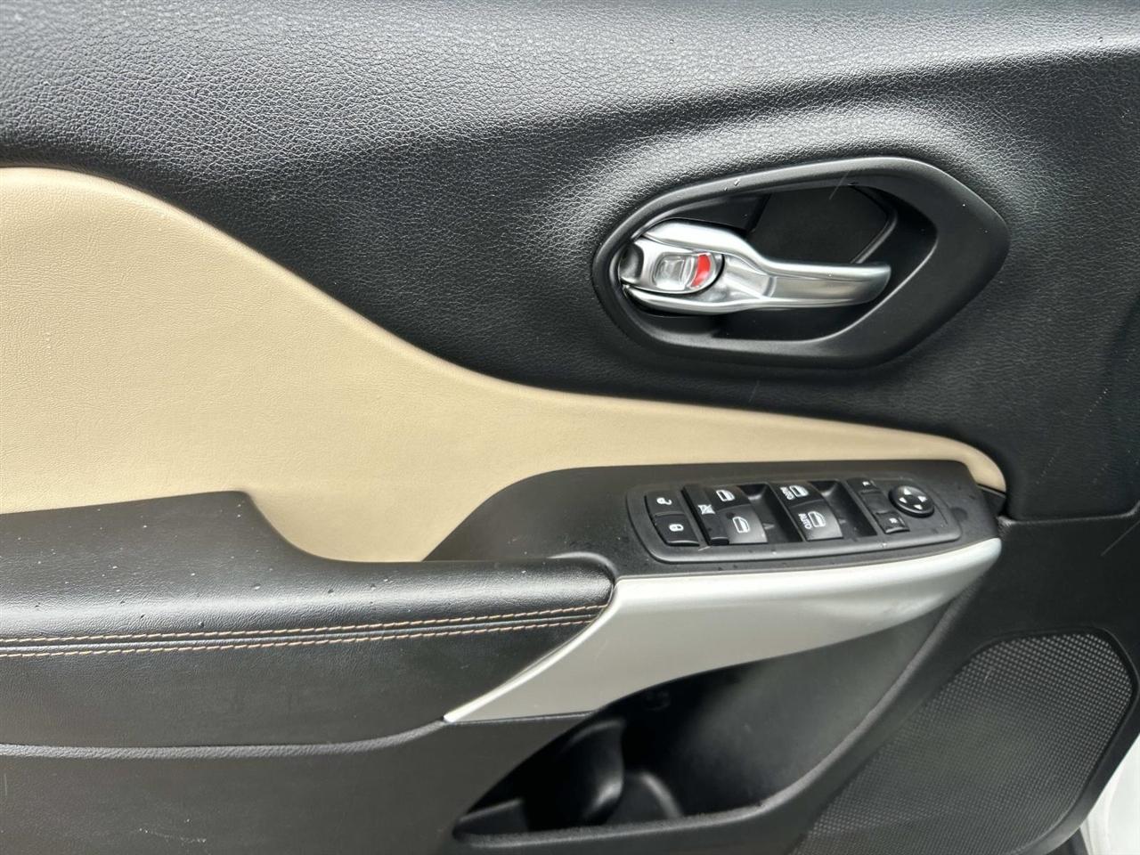 Jeep Cherokee Limited FWD 2018