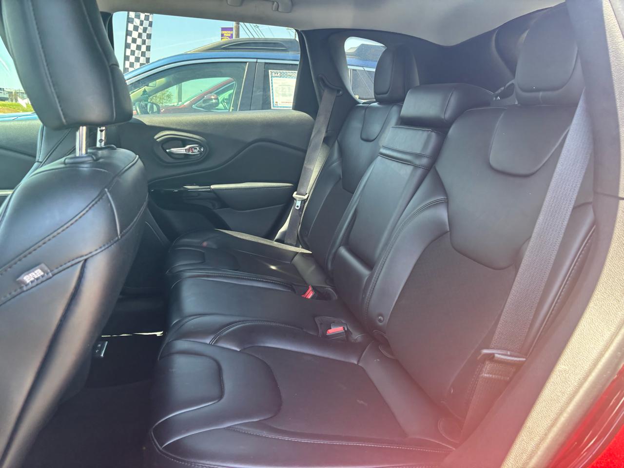 Jeep Cherokee Altitude FWD 2019