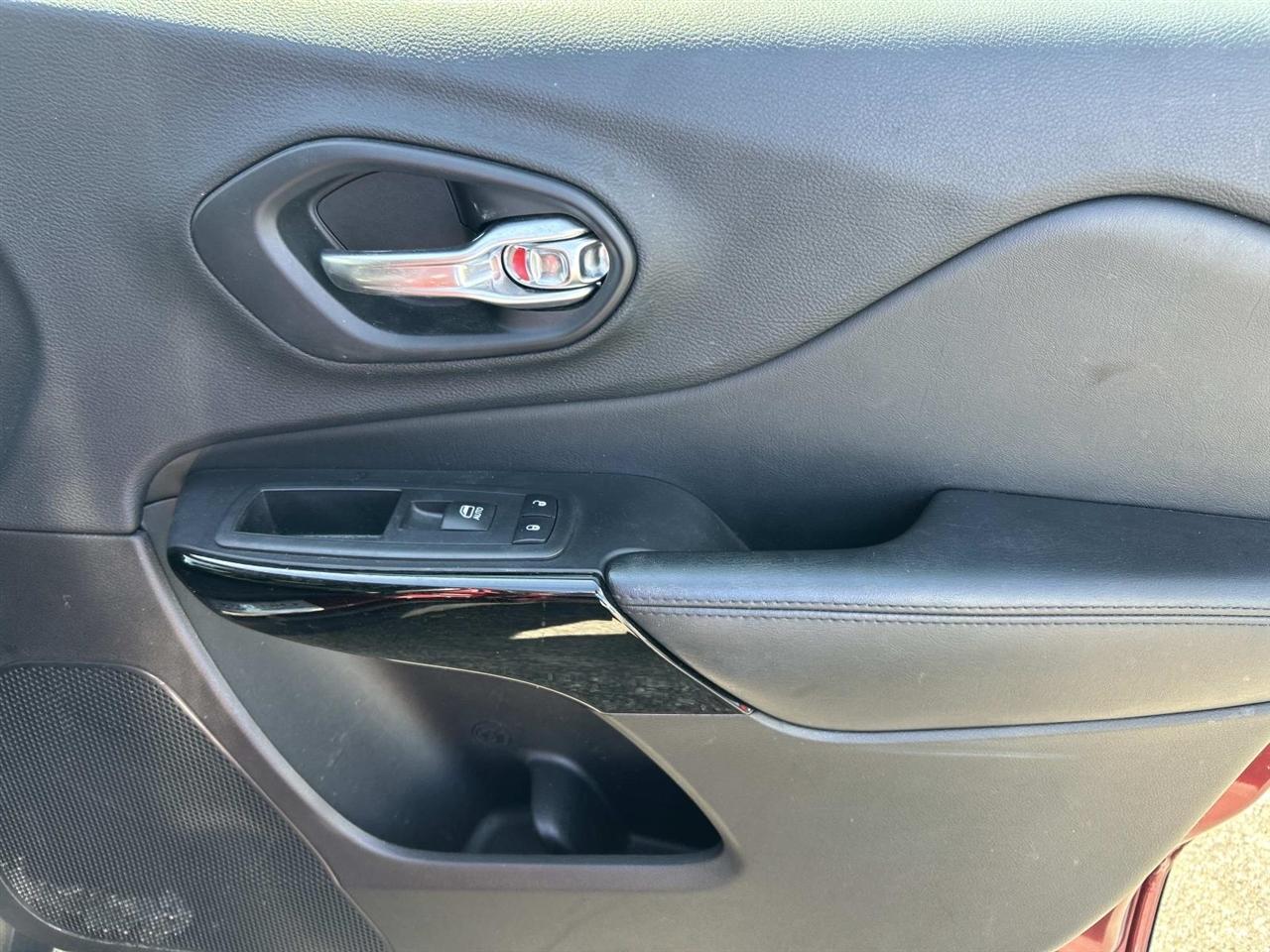 Jeep Cherokee Altitude FWD 2019