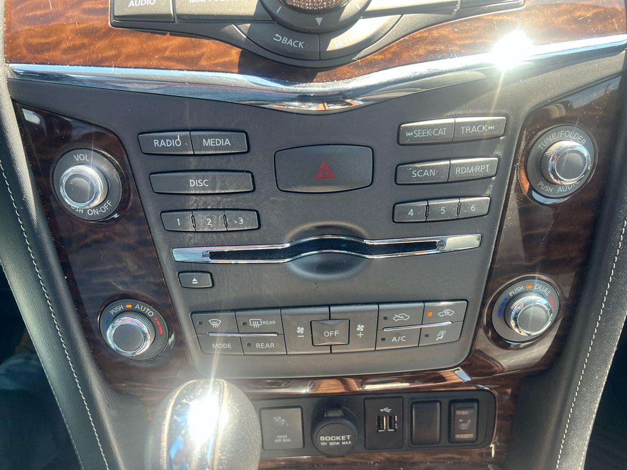 Nissan Armada 4x4 SL 2019