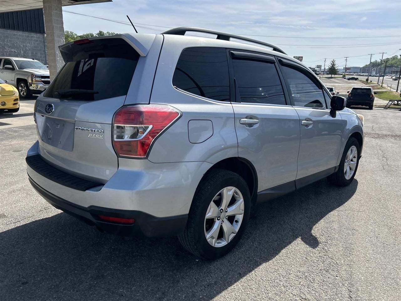 Subaru Forester 4dr Auto 2.5i Limited PZEV 2014