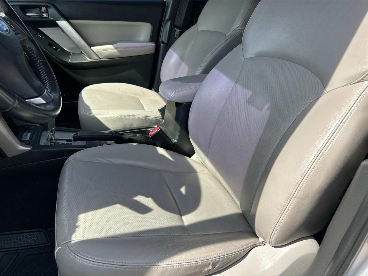 Subaru Forester 4dr Auto 2.5i Limited PZEV 2014
