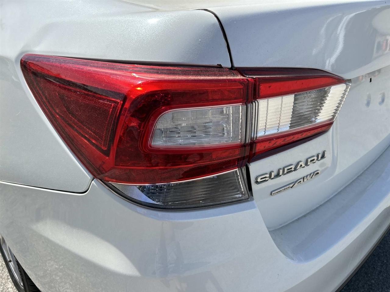 Subaru Impreza 2.0i Premium 4-door CVT 2018