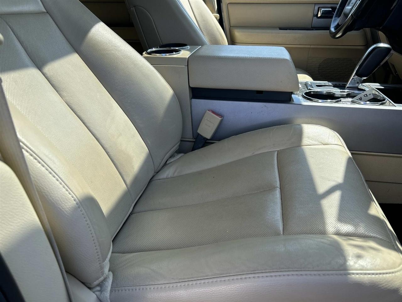 Ford Expedition EL 2WD 4dr Limited 2016