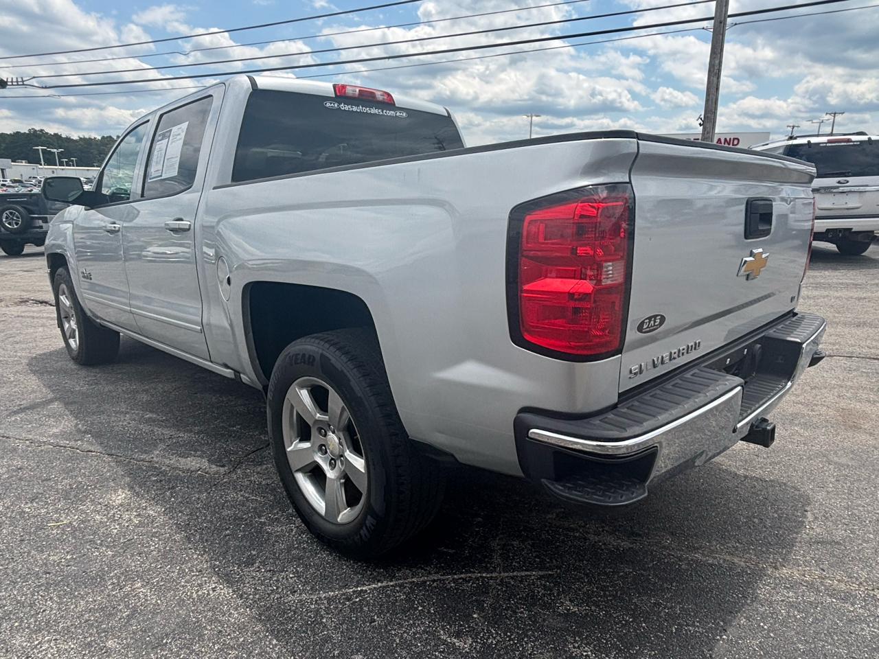 Chevrolet Silverado 1500 2WD Crew Cab 143.5" LT w/1LT 2018