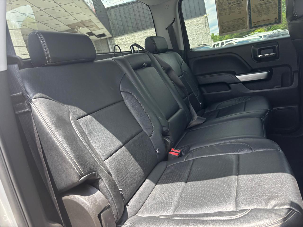 Chevrolet Silverado 1500 2WD Crew Cab 143.5" LT w/1LT 2018