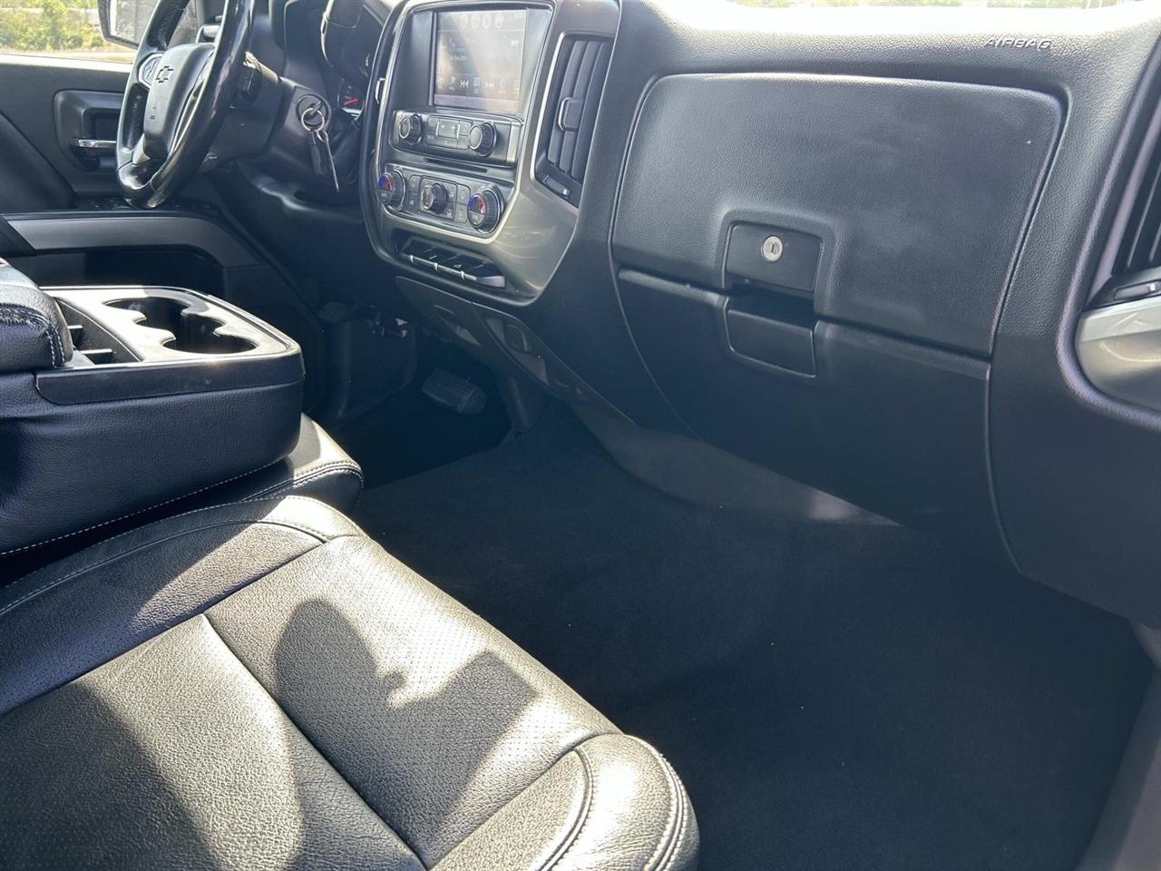 Chevrolet Silverado 1500 2WD Crew Cab 143.5" LT w/1LT 2018