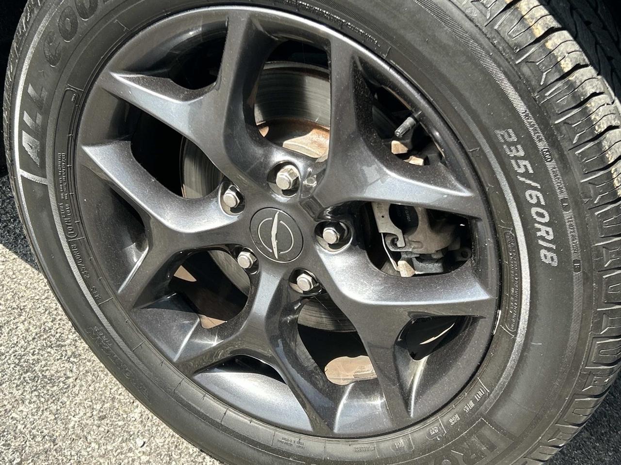 Chrysler Pacifica Touring FWD 2020