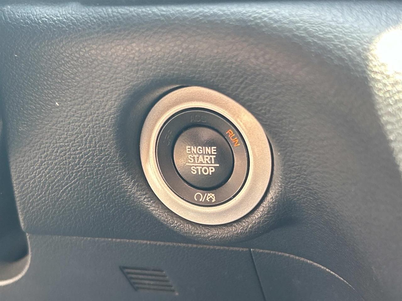 Chrysler Pacifica Touring FWD 2020