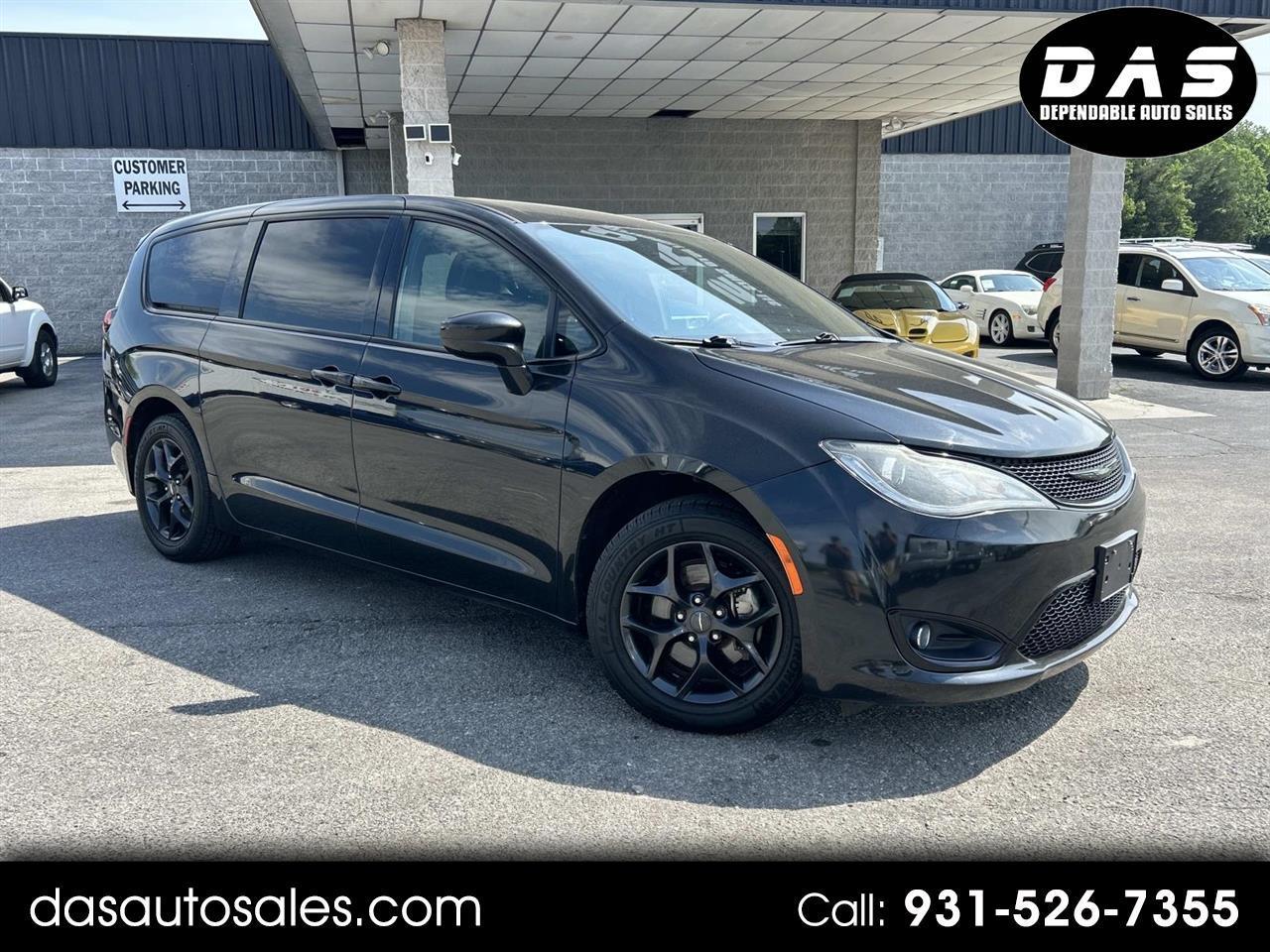 2020 Chrysler Pacifica Touring FWD