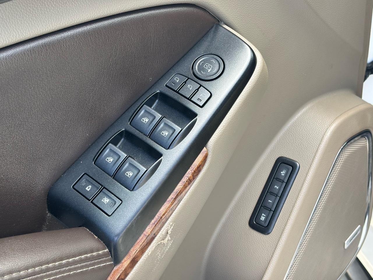 Chevrolet Tahoe 4WD 4dr Premier 2018