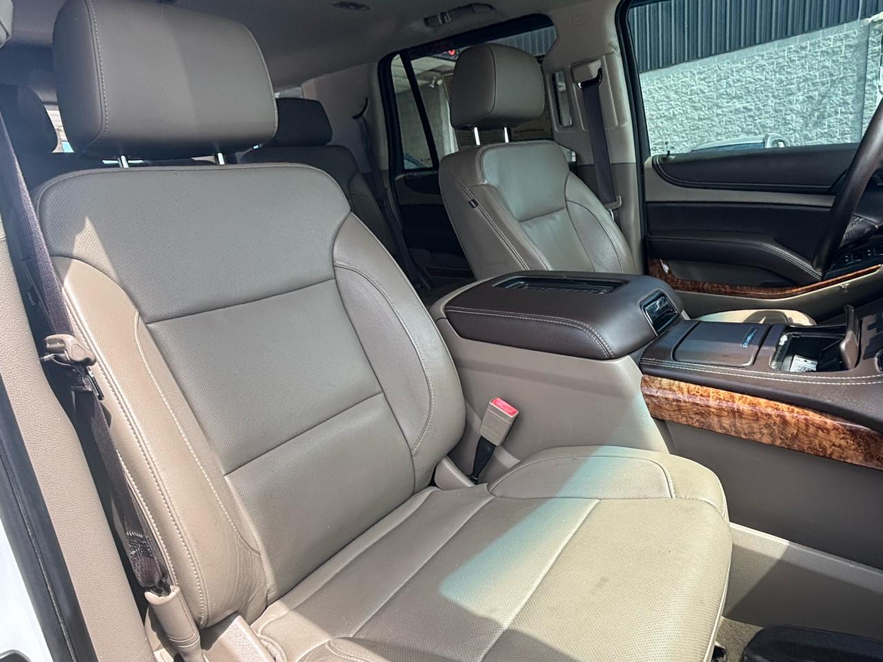 Chevrolet Tahoe 4WD 4dr Premier 2018