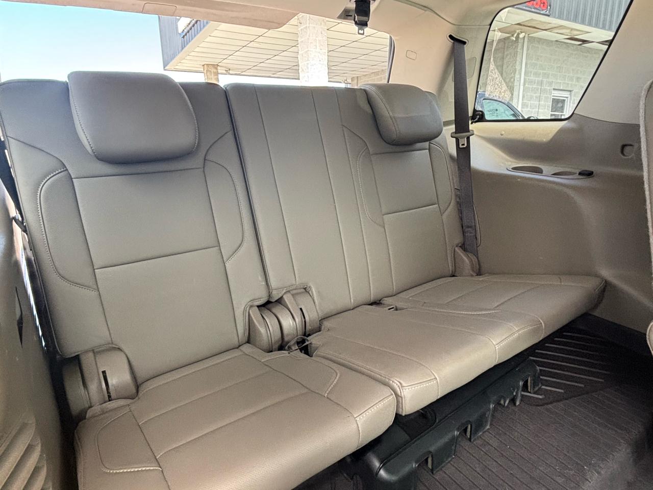 Chevrolet Tahoe 4WD 4dr Premier 2018