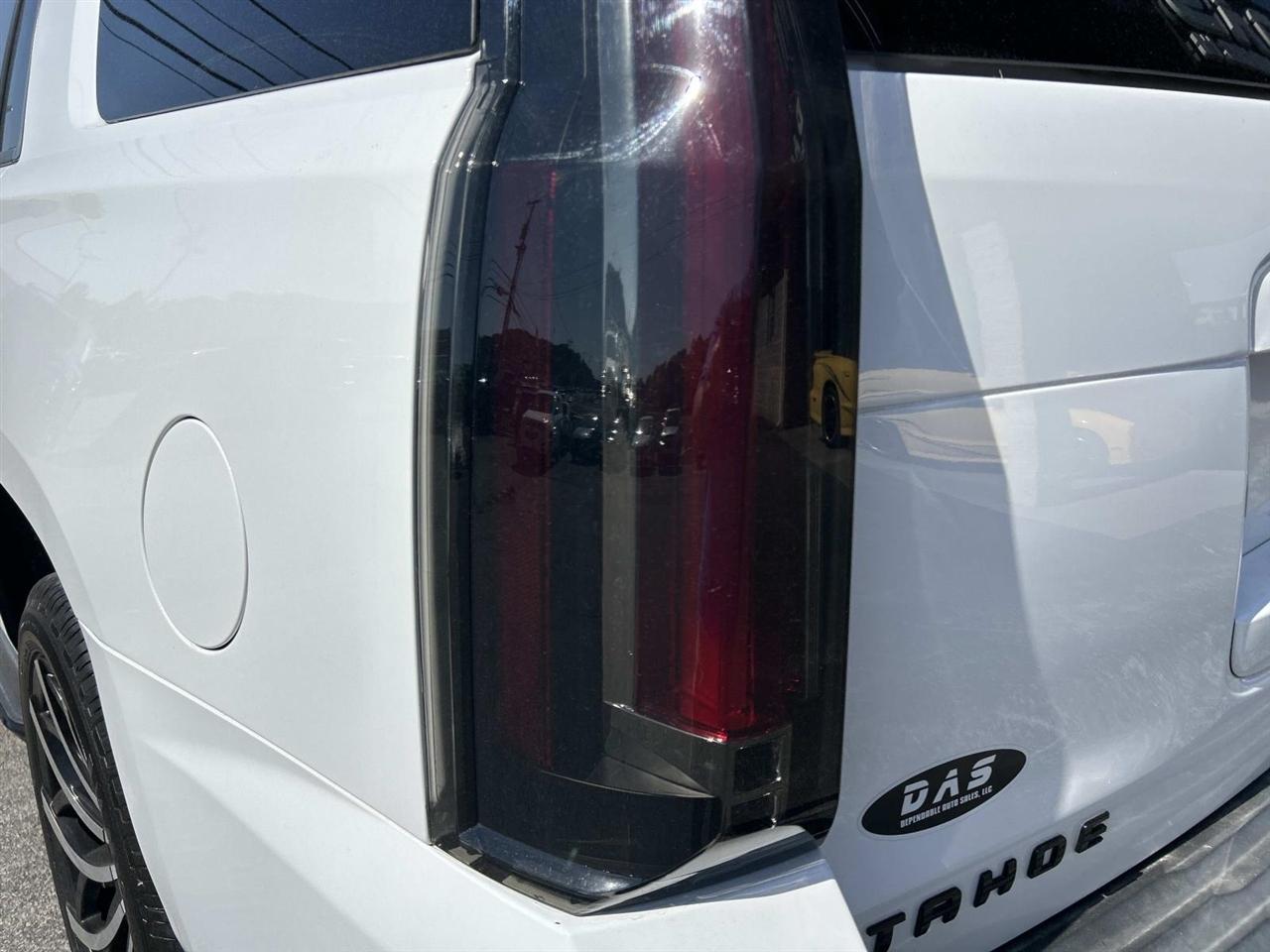 Chevrolet Tahoe 4WD 4dr Premier 2018