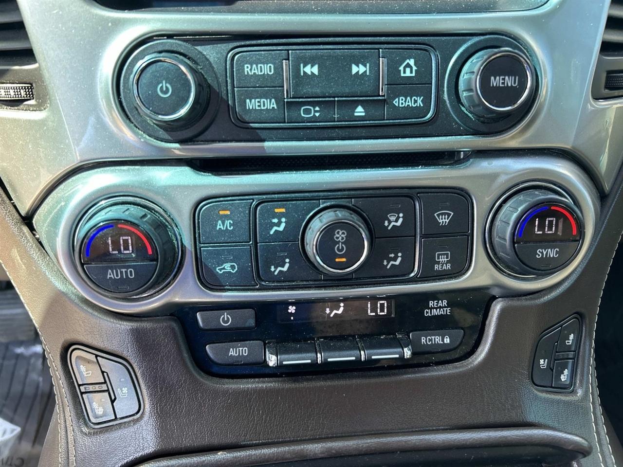 Chevrolet Tahoe 4WD 4dr Premier 2018