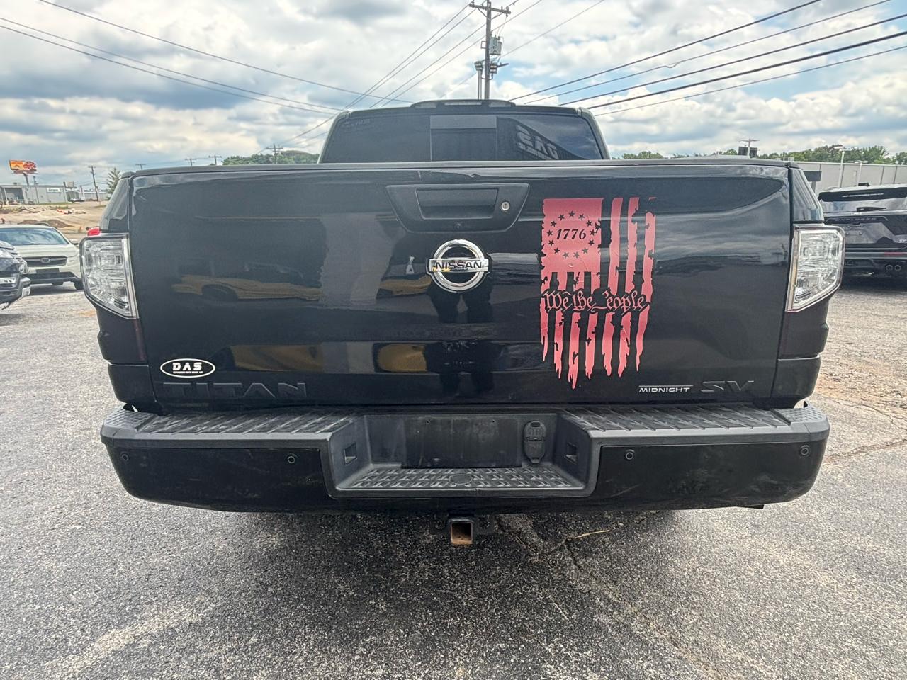 Nissan Titan 4x2 Crew Cab SV 2018