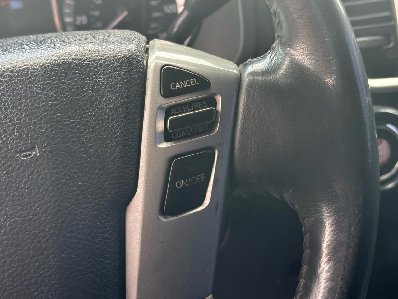 Nissan Titan 4x2 Crew Cab SV 2018
