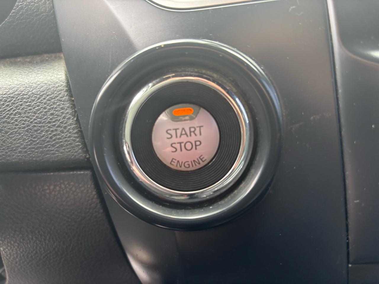 Nissan Titan 4x2 Crew Cab SV 2018