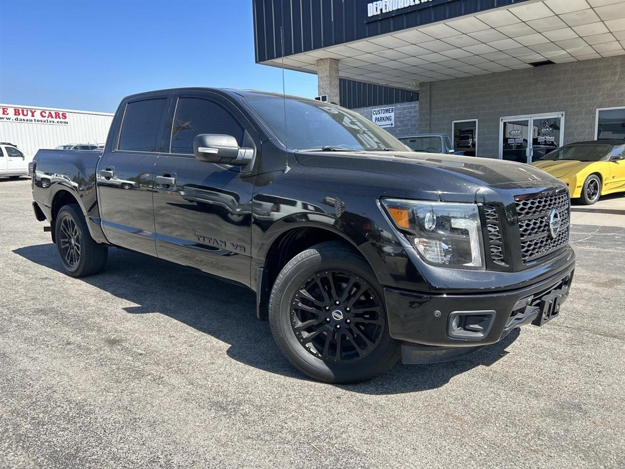 2018 Nissan Titan 4x2 Crew Cab SV
