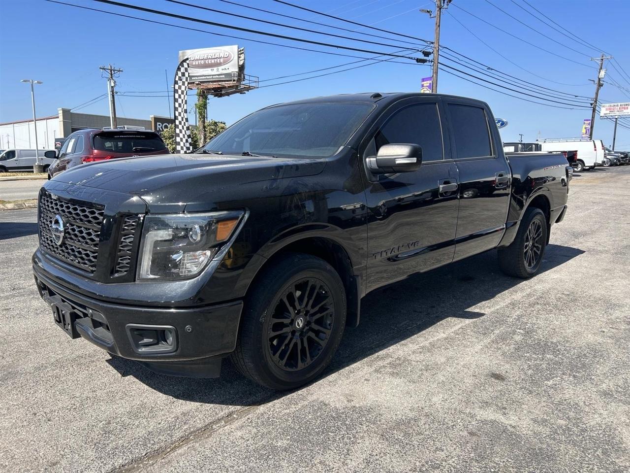 Nissan Titan 4x2 Crew Cab SV 2018