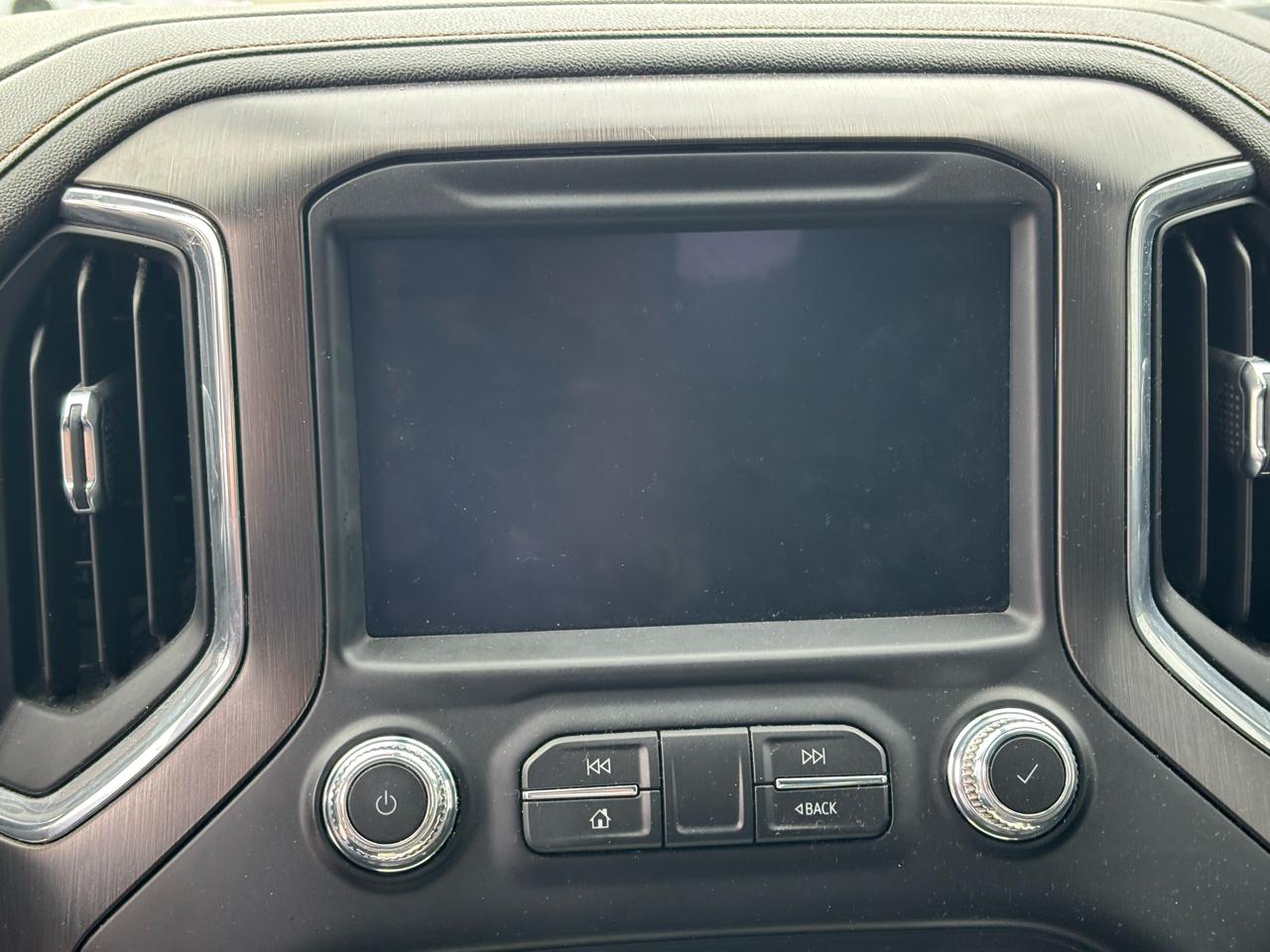 GMC Sierra 1500 4WD Crew Cab 147" AT4 2021