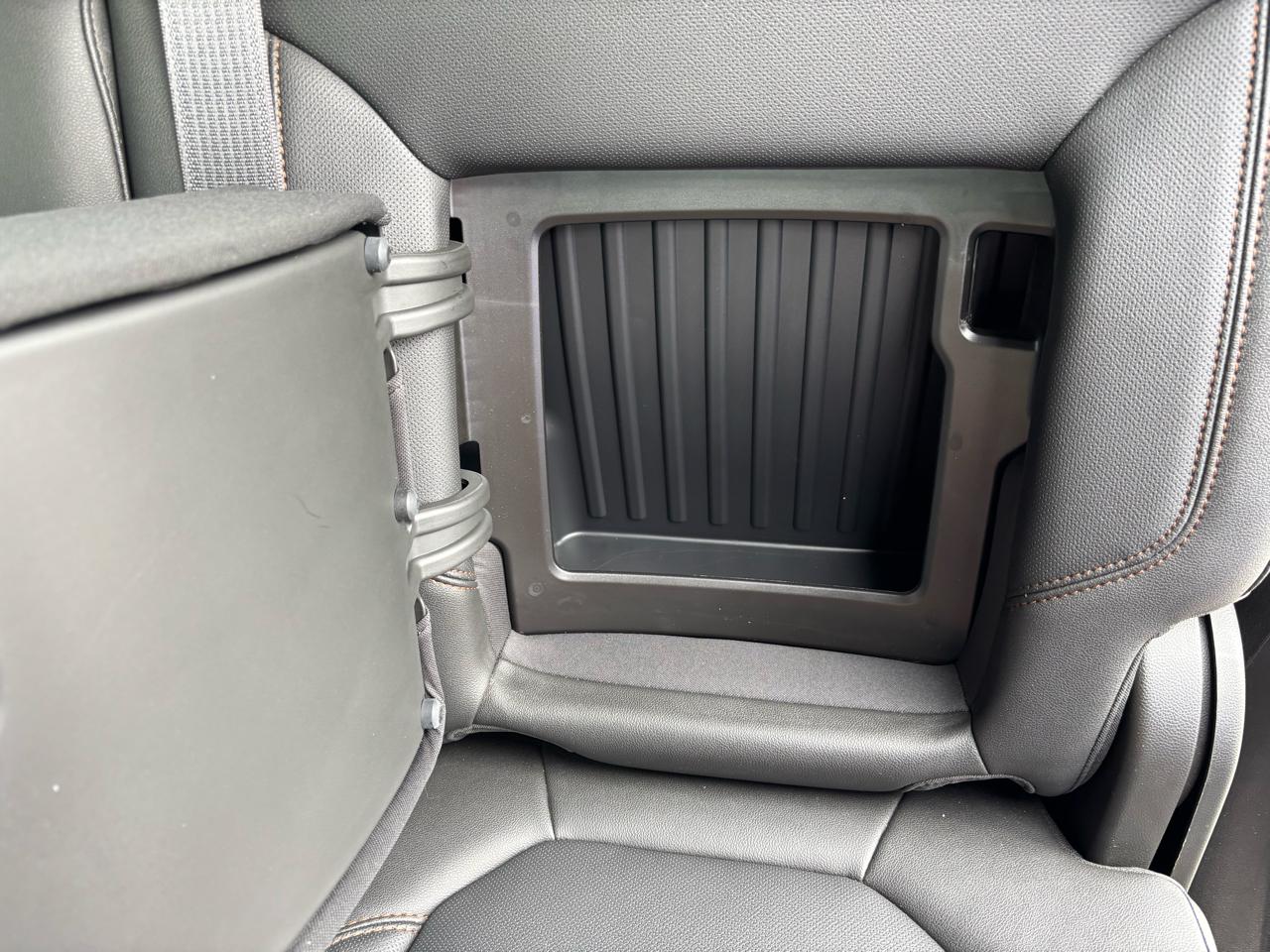 GMC Sierra 1500 4WD Crew Cab 147" AT4 2021